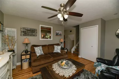 7959 Vandemark Rd, Lodi, OH 44254 photo 4