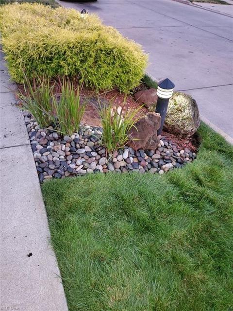 1545 E 204th St, Euclid, OH 44117 photo 6