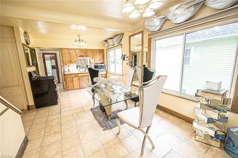 1545 E 204th St, Euclid, OH 44117 photo 22