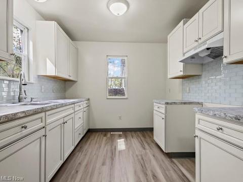 53 3rd St, Campbell, OH 44405 photo 4
