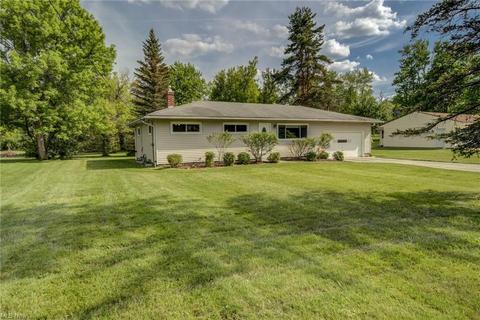 35320 Pettibone Rd, Solon, OH 44139 photo 1