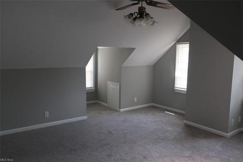 856 E 209th St, Euclid, OH 44119 photo 10