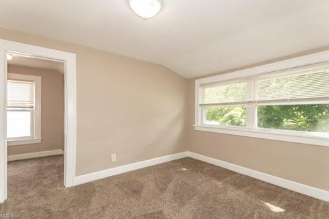 1917 Robindale St, Wickliffe, OH 44092 photo 19