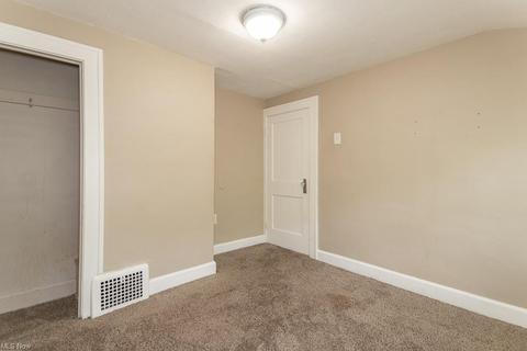 1917 Robindale St, Wickliffe, OH 44092 photo 27