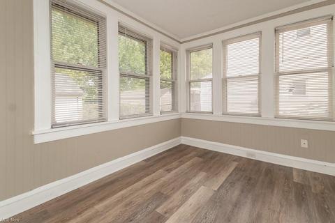1917 Robindale St, Wickliffe, OH 44092 photo 18
