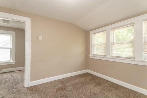 1917 Robindale St, Wickliffe, OH 44092 photo 23