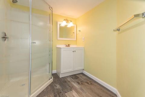1917 Robindale St, Wickliffe, OH 44092 photo 30