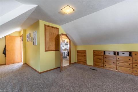 652 E 305th St, Willowick, OH 44095 photo 26