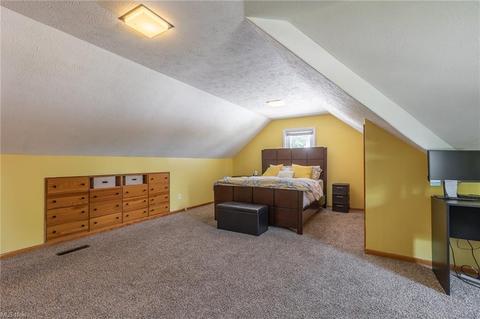 652 E 305th St, Willowick, OH 44095 photo 24