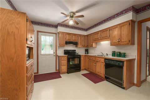 10594 Lagrange Rd, Elyria, OH 44035 photo 9