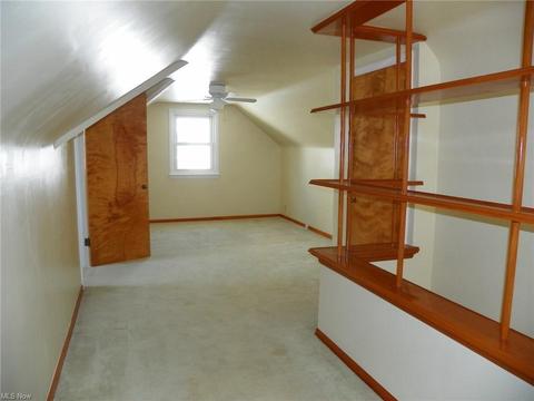 9404 Snow Rd, Parma, OH 44130 photo 17