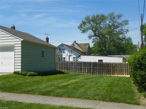 9404 Snow Rd, Parma, OH 44130 photo 31
