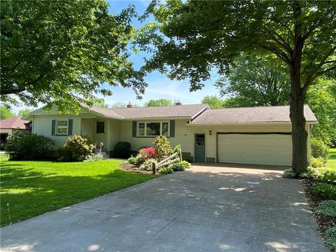 3146 Orchard Rd, Ashtabula, OH 44004 photo 1