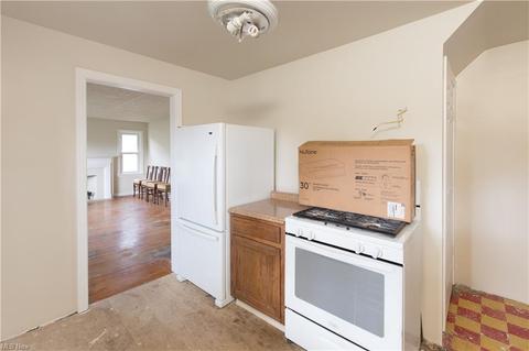 208 Whipple Ave NW, Canton, OH 44708 photo 9