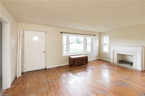 208 Whipple Ave NW, Canton, OH 44708 photo 10
