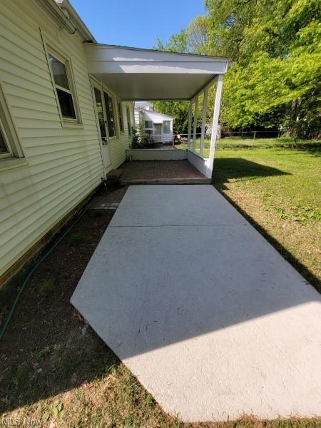 417 E 255th St, Euclid, OH 44132 photo 8