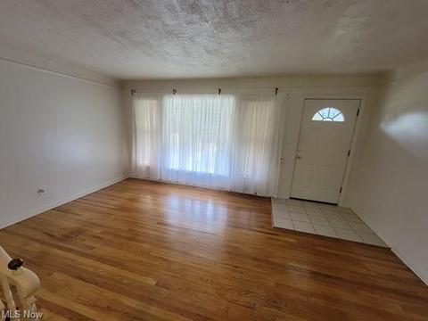 417 E 255th St, Euclid, OH 44132 photo 11