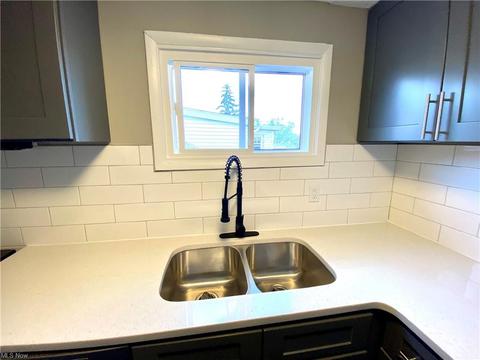 7703 Essen Ave, Parma, OH 44129 photo 20
