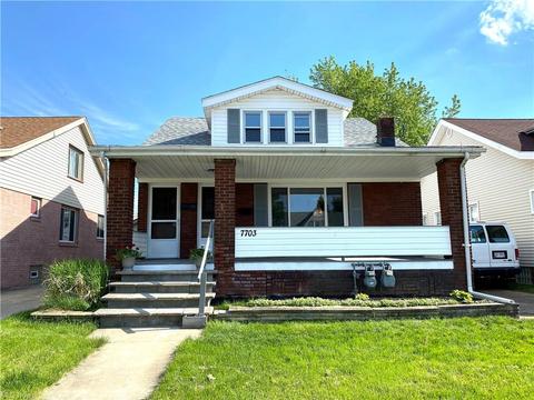 7703 Essen Ave, Parma, OH 44129 photo 1