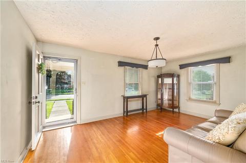 2364 S Freedom Ave, Alliance, OH 44601 photo 10