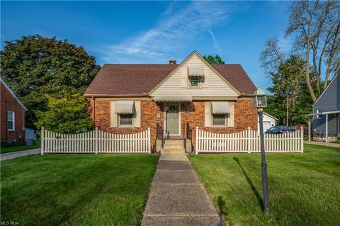 2364 S Freedom Ave, Alliance, OH 44601 photo 1