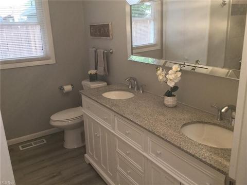 355 Longford Ave, Elyria, OH 44035 photo 12