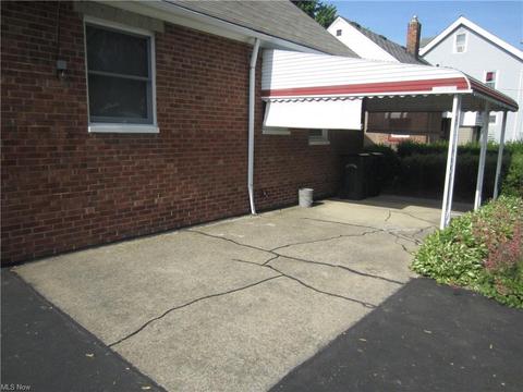 627 Cambridge Ave, Elyria, OH 44035 photo 27