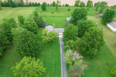 41230 Whitney Rd, Lagrange, OH 44050 photo 2