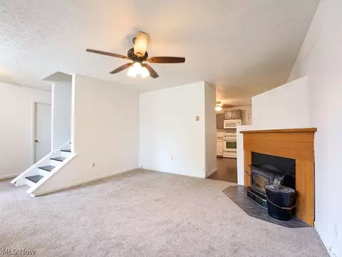 148 Tennessee Ave, Elyria, OH 44035 photo 8