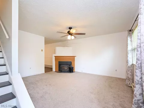 148 Tennessee Ave, Elyria, OH 44035 photo 6