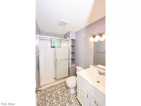 148 Tennessee Ave, Elyria, OH 44035 photo 17