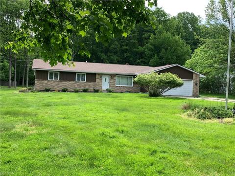 2937 Erich Dr, Willoughby Hills, OH 44092 photo 1