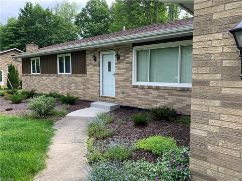 2937 Erich Dr, Willoughby Hills, OH 44092 photo 2