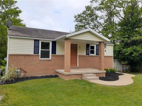 511 Spring St, Philo, OH 43771 photo 1
