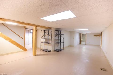 1290 Harmony Dr, Wadsworth, OH 44281 photo 31