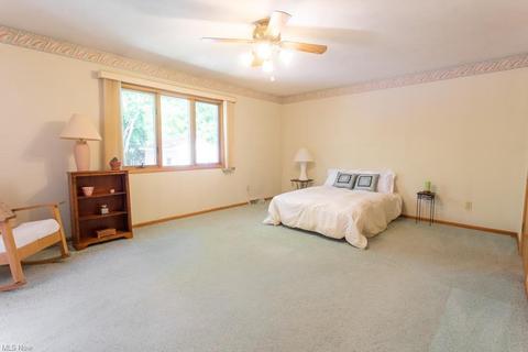 1290 Harmony Dr, Wadsworth, OH 44281 photo 19