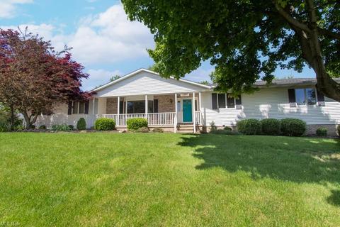 1290 Harmony Dr, Wadsworth, OH 44281 photo 3