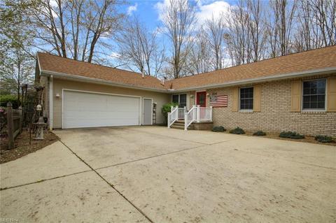 237 Clingan Rd, Struthers, OH 44471 photo 19