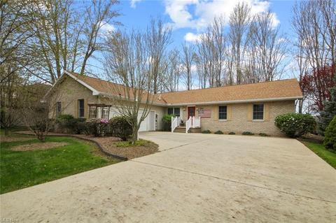 237 Clingan Rd, Struthers, OH 44471 photo 18