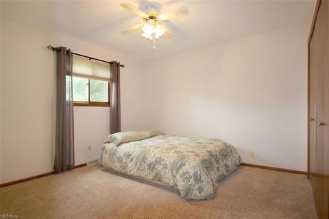 222 Commodore Cir, Elyria, OH 44035 photo 21