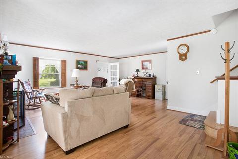 6066 Baetz Ct, Elyria, OH 44035 photo 8
