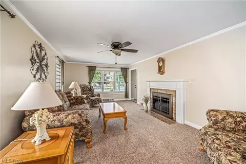 435 W Ohio Ave, Sebring, OH 44672 photo 12