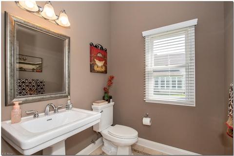 7475 Capilano Dr, Solon, OH 44139 photo 25