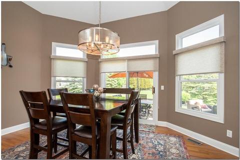 7475 Capilano Dr, Solon, OH 44139 photo 12
