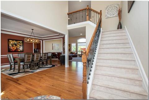 7475 Capilano Dr, Solon, OH 44139 photo 6