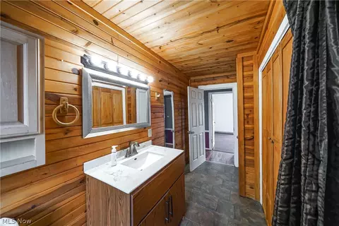 9525 Bauer Ave, Windham, OH 44288 photo 9