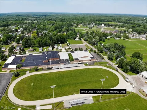 9525 Bauer Ave, Windham, OH 44288 photo 6