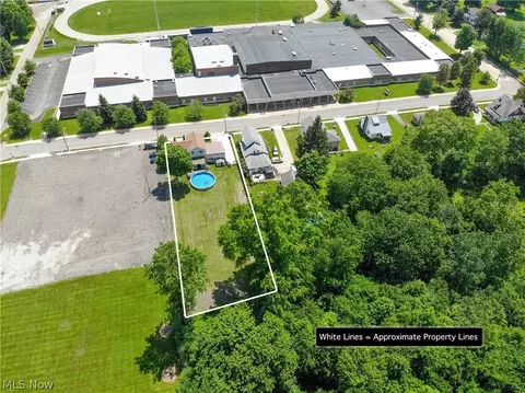 9525 Bauer Ave, Windham, OH 44288 photo 5