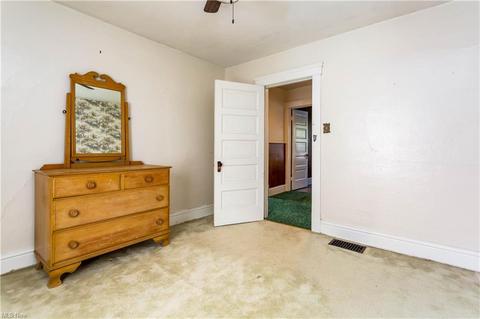 609 Bond St, Elyria, OH 44035 photo 18