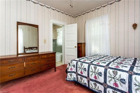 609 Bond St, Elyria, OH 44035 photo 13